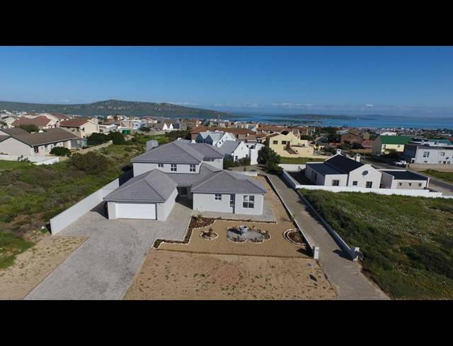 4 BEDROOM HOUSE FOR SALE IN MYBURGH PARK